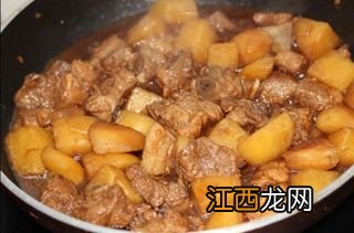 土豆排骨焖多久