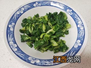 红萝卜与什么青菜吃好