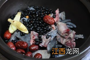 黑豆煲鸡放什么好处