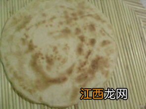 怎么用电饼铛烙饼视频教程