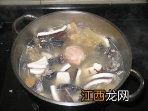 椰子炖乌鸡煲多久