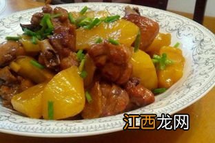 红烧土豆鸡块一般炖多久