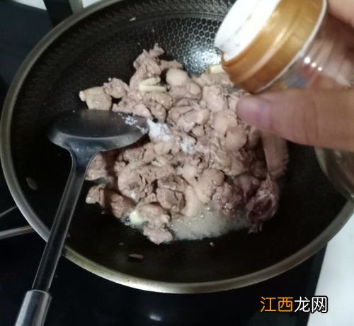 用高压锅压鸭子要多久