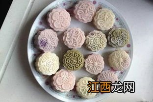 月饼皮硬怎么补就