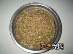 猪肉饺子馅可以加什么