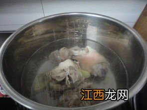 猪骨汤放什么好吃