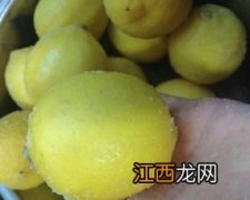 冰糖柠檬膏用电饭煲炖多久