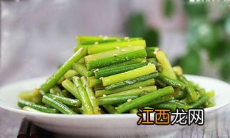 蒜苔过油要多久