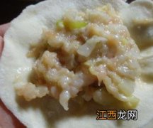 酸菜馅怎么和