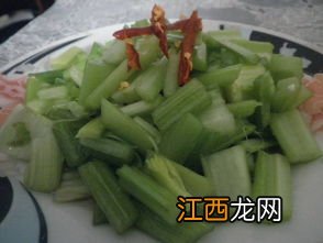 芹菜凉拌要焯水多久