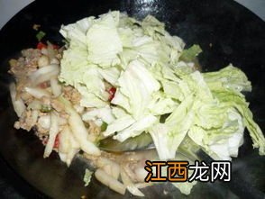 大白菜配肉什么炒