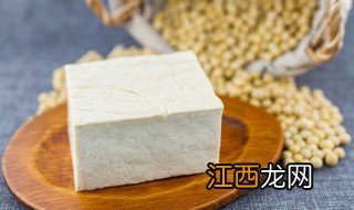 鱼炖豆腐怎么炖才好吃 鱼炖豆腐的做法