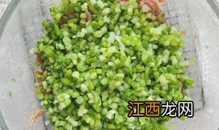 蒜苔猪肉饺子馅怎么做 蒜苔猪肉饺子馅怎么做好吃