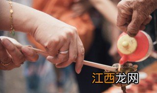 中元节能下午上坟烧纸吗 中元节当天能去上坟烧纸吗