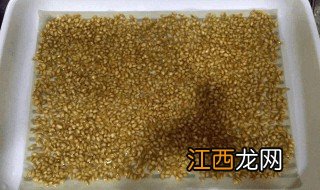 用麦芽糖如何做芝麻糕 方法如下