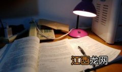 勿施于人上一句怎么说 勿施于人上一句