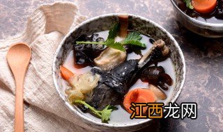 鸡放什么食材好吃 鸡放什么食材