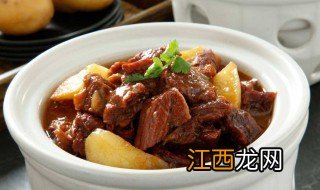 土豆炖牛腩的家常做法 需要什么调料