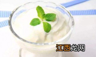 做酸奶可以放蜂蜜吗 酸奶能不能放蜂蜜