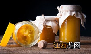 为什么蜂蜜有沉淀物 蜂蜜为啥有沉淀物