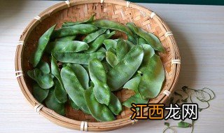 豆荚怎么烧才不发黄好吃 豇豆怎么烧不变黄