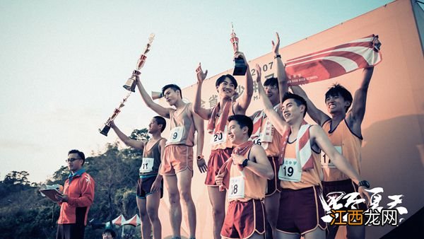 电影《野夏天》曝“真相”版预告 陈嘉桦化身高冷记者“逼问”耿乐