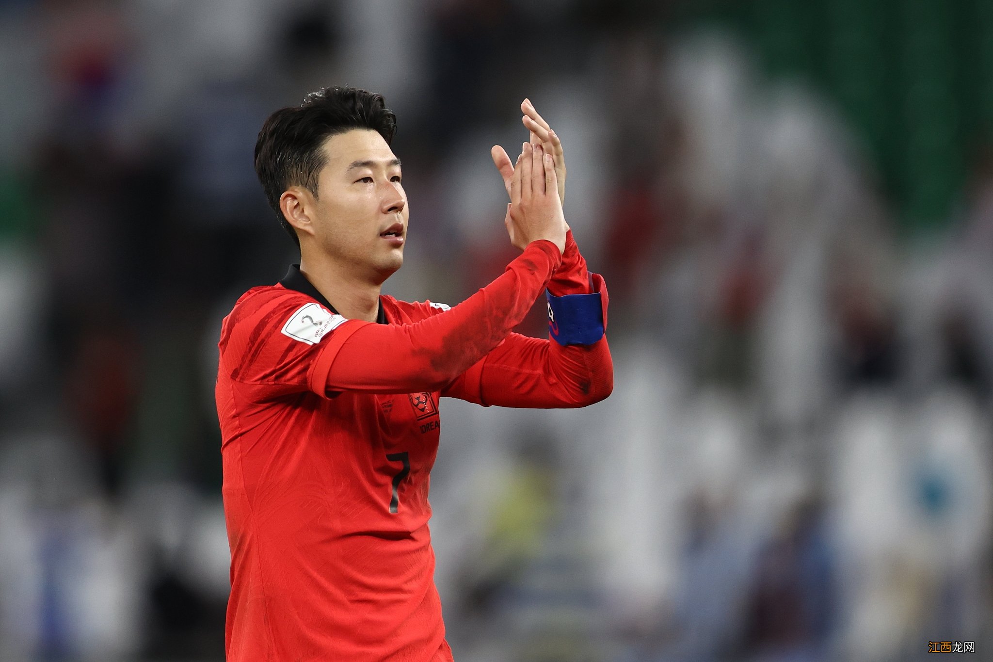 世界杯-孙兴慜失良机巴尔韦德中柱 乌拉圭0-0韩国