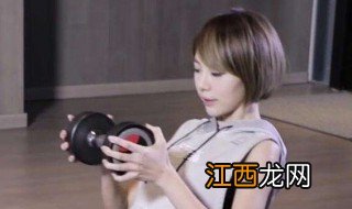 锻炼腰腹的简单动作 锻炼南腰腹的动作