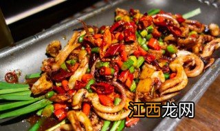 川味鱿鱼怎么炒好吃又嫩 川味鱿鱼怎么做好吃