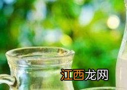 空腹喝牛奶好吗 空腹喝牛奶会怎么样