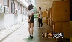 女汉子喜欢男生的表现有哪些 女汉子喜欢男生的表现