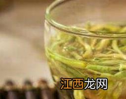 金银花泡水喝的功效与禁忌