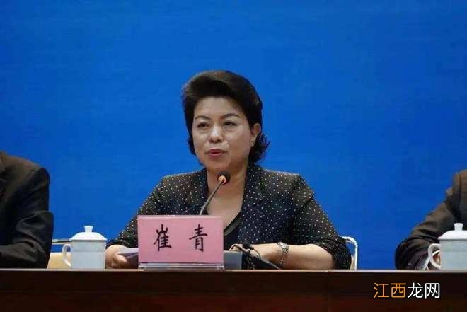 突然落马的女原副市长，被批既想当官又想发财