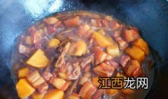 肉炖土豆块的做法 家常 肉炖土豆块的做法