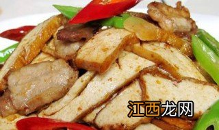 青椒炒豆腐干 做青椒炒豆腐干的步骤