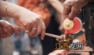 上元节放水灯 中元节为什么要放水灯