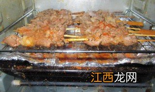 烤箱版烤羊肉串 简单粗暴烤箱版的烤羊肉串的做法步骤