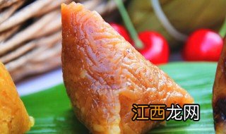 广东碱水粽子的做法和配料视频 广东碱水粽子的做法