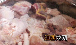 鸡肉如何焯水才正确 鸡肉怎样焯水才正确