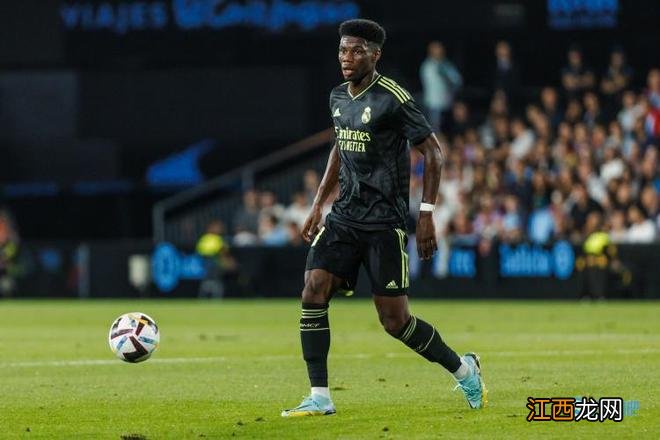 琼阿梅尼:每当我看到MNM组合时 就能感受到足球乐趣