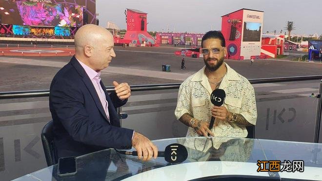 被主持人反复追问卡塔尔“人权纪录”,《Tukoh Taka》歌手直接离场