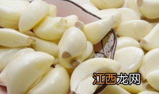 饮料瓶捣蒜泥的方法 饮料瓶捣蒜泥的做法