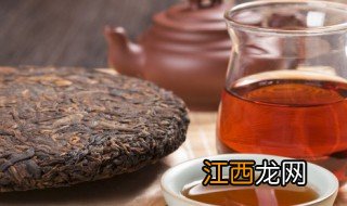 巧克力可以喝茶叶水吗 茶叶水里能加巧克力吗