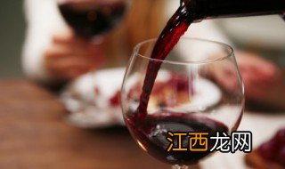 红酒放进微波炉多久 红酒能放微波炉加热吗