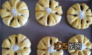 紫薯花朵面包的做法 紫薯花朵面包怎么做