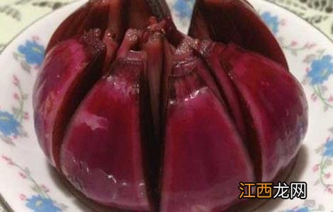 洋葱泡红酒的功效及做法