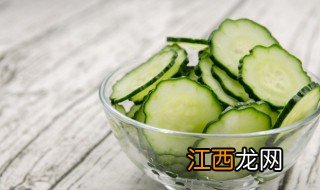 自己在家做黄瓜凉拌怎么做 家常凉拌黄瓜怎么做