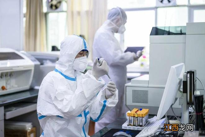 核酸检测师自述:我不怕苦累,更怕行业混乱