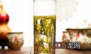 喝过的茶叶能当花肥吗 喝完茶叶可以做花肥吗