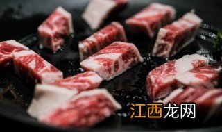 烤牛肉怎么烤 烤牛肉的烤制方法